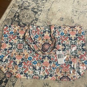 Vera Bradley NWT City Shopper Tote Enchanted Mandala